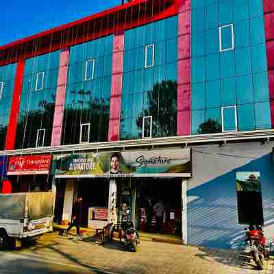 Surya Dev Guest House Hotel Exterior