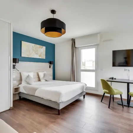 All Suites Appart Hôtel | Palaiseau - Massy TGV