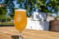 Glen Mhor Hotel at Uile-Bheist 'Brewstillery' - bar