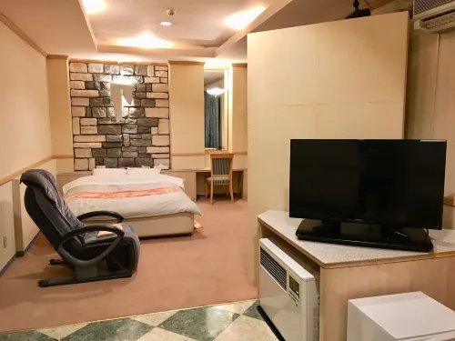 Family Inn Kanegasaki Отели в г. Канегасаки