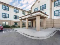 Studio 6 Corporate Extended Stay Chicago Lisle IL Hotels in DuPage County
