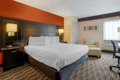 Best Western Plus Poconos Hotel Hotels near Crossroads Mall of the Poconos
