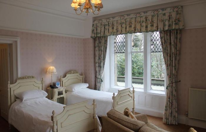 Oakwood Hall Hotel