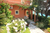 Villa Takis on Pelekas Beach Apartment B with Sea View