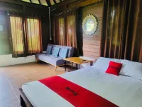 RedDoorz Syariah Near Wisata Durensewu Pandaan Hotels in Pandaan