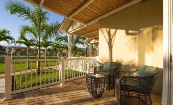 Bella Terra Laguna Azul Resort & Spa