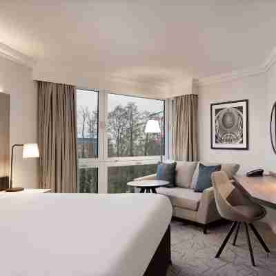 Hilton Birmingham Metropole Rooms