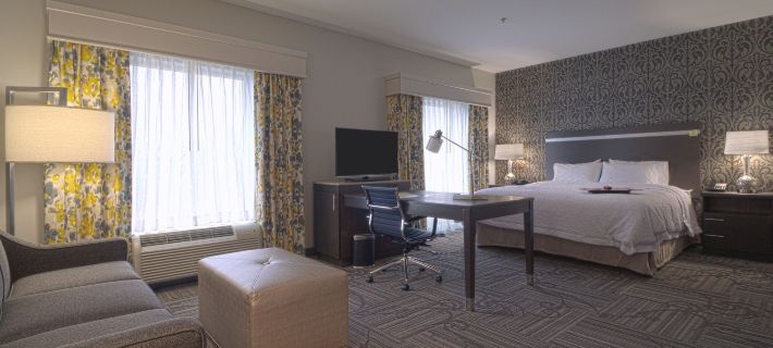 Hampton Inn & Suites Columbus/University Area Hotels in Columbus
