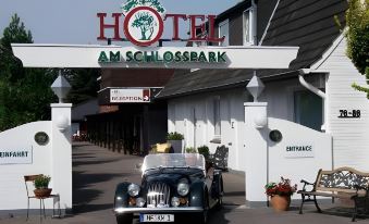 Hotel am Schlosspark Garni