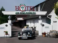 Hotel am Schlosspark Garni Hotels in Husum