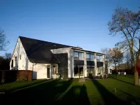 De Slaapfabriek Vakantiehuis en Trainingslocatie Hotel in zona De Scheg