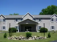 Brook Pointe Inn Hotels in Turkey Creek Township