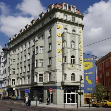 City Centre Отели рядом с достопримечательностью «Йозефов»