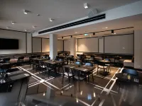 กินน์ ซิตี้ อุนด์ เลานจ์ ยอร์ค เบอร์ลิน โรงแรมใกล้สถานี Yorckstraße underground station
