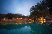 Aloof Jungle Lodge Hotel a Pali