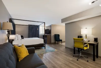The Hub Middletown Red Bank, BW Signature Collection Hotel a 