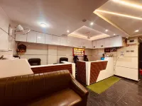 FabHotel Luxury Inn Near Adarsh Nagar Metro