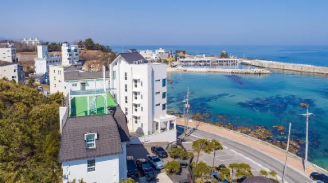 M9 SPA海景旅館 注文津海水浴場附近的飯店