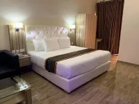 Monabliss Hotel & Suites Hôtels à : Abakaliki