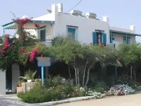 Dina Naxos Studios