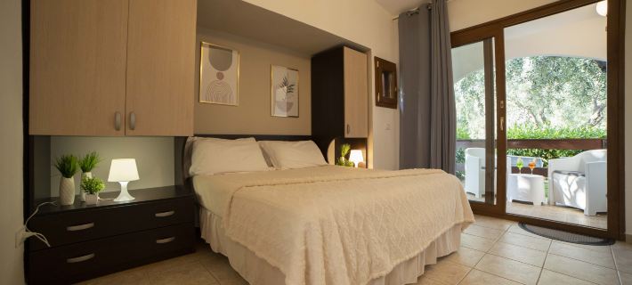 "melograno" Holiday Home with Swimming Pool and Private Beach Hotels in Mattinata