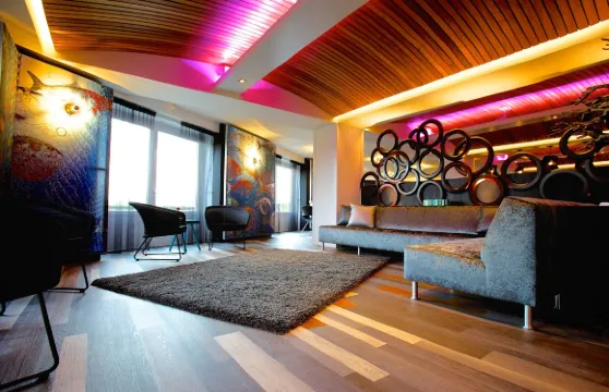 赫伊曾新港口漢普郡酒店