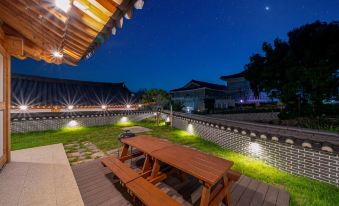 Gyeongju Hanok Pension Shilla Masil