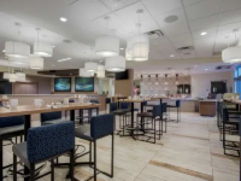Best Western Plus Sawridge Suites Hotels in Fort McMurray