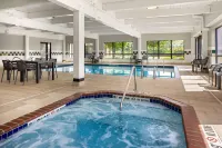 Hampton Inn Minneapolis NW Maple Grove - Hot Tub