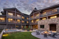 더 러스티 패럿 로지 앤드 스파  호텔