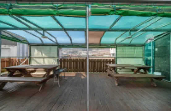 Geojedo Beach Mongdol House Pension