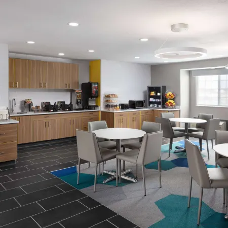 Microtel Inn & Suites by Wyndham Rapid City