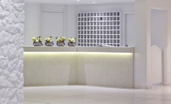 Dimitra Beach Hotel & Suites