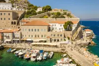 Hydrea Exclusive Hospitality Hotels near Hydra