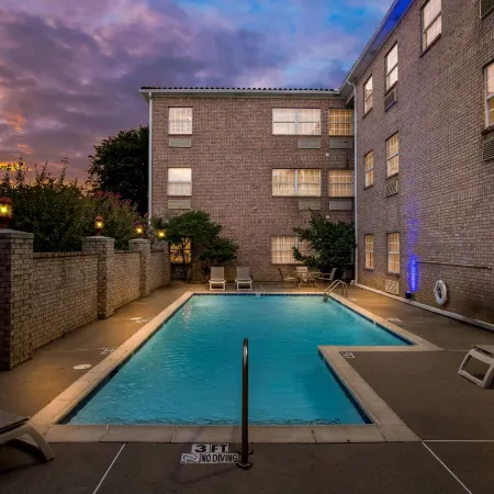 MainStay Suites Addison-Dallas
