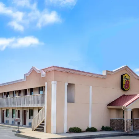 Super 8 by Wyndham Lafayette / Purdue Area