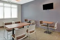 Microtel Inn & Suites by Wyndham Philadelphia Airport Ridley