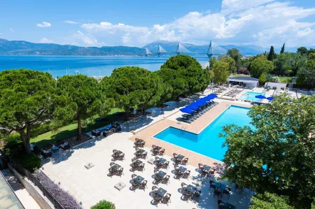 Porto Rio Hotel Отели в г. Simpolitia