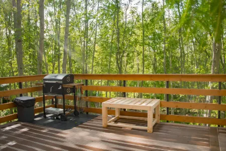 Black Village Hotel Отели рядом с достопримечательностью «Старый дом»