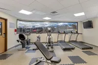Best Western Plus Waterloo & Cedar Falls - salle de sport