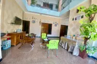 Collection O 93942 Griya Singgah Berkah Syariah Hotels in Purworejo