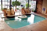 Best Western Plaza Inn - Hot Tub