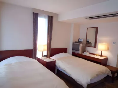 Hotel Crown Hills Nakamura Hotel dekat Aruneya Kotsuga
