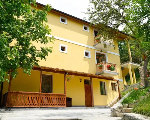 Verin Tun 蒂利金酒店