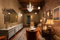 Hotel Cleo, Knoxville Downtown, a Tribute Portfolio Hotel Hotels in Knox County
