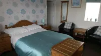 The Masons Arms Hotels in Crowcombe