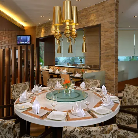 Majestic Court Sarovar Portico