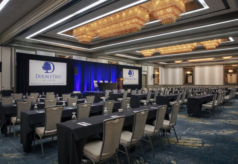 더블트리 바이 힐튼 호텔 디어필드 비치 - 보카 래턴