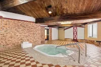 Econo Lodge Manistee Hotels in Manistee