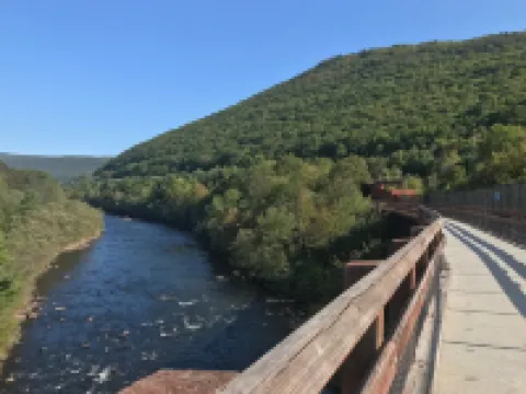 Art Studio: Historical Carriage House in the Poconos